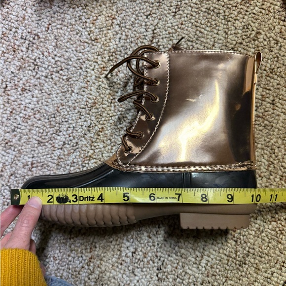 Gold & Black Duck Boots - Picture 7 of 7